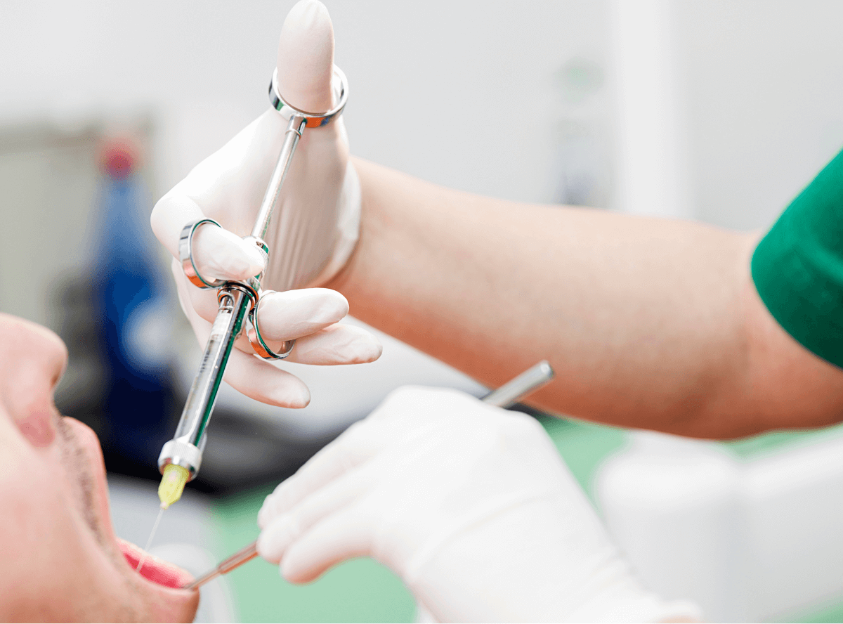 高円寺駅南口徒歩2分の歯医者、高円寺PAL歯科医院のインプラント治療の流れ