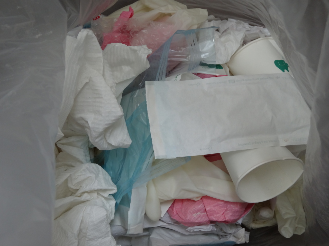 高円寺駅南口徒歩2分の歯医者、高円寺PAL歯科医院の院内感染予防対策