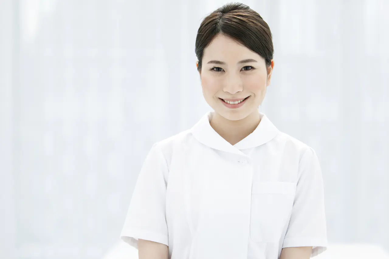 高円寺駅南口徒歩2分の歯医者、高円寺PAL歯科医院の受付でのお仕事