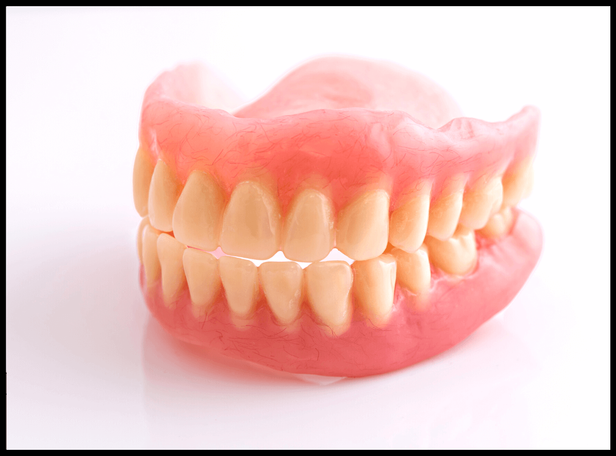 高円寺駅南口徒歩2分の歯医者、高円寺PAL歯科医院の入れ歯治療