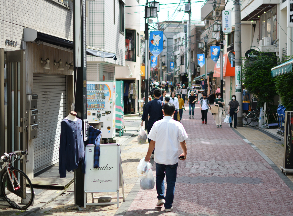 高円寺駅南口徒歩2分の歯医者、高円寺PAL歯科医院の高円寺についての紹介
