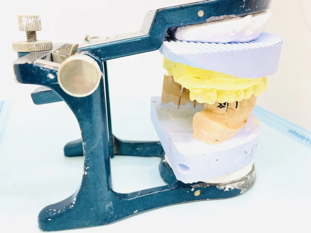 高円寺駅南口徒歩2分の歯医者、高円寺PAL歯科医院で使う器材