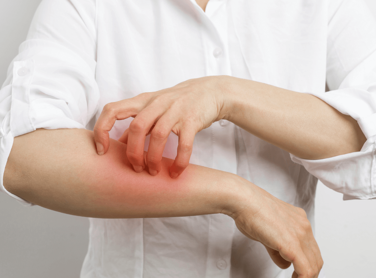 高円寺駅南口徒歩2分の歯医者、高円寺PAL歯科医院のセラミック治療